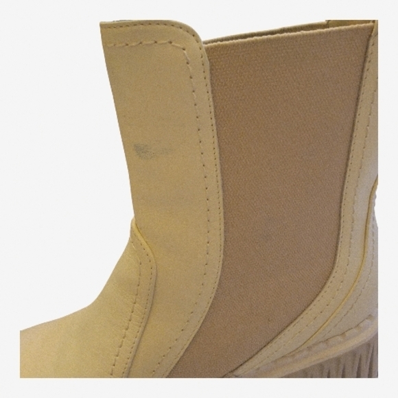 4ccccees, Plita Cella, Size 40 (81/2-9) Lugsole Boots - Picture 4 of 9